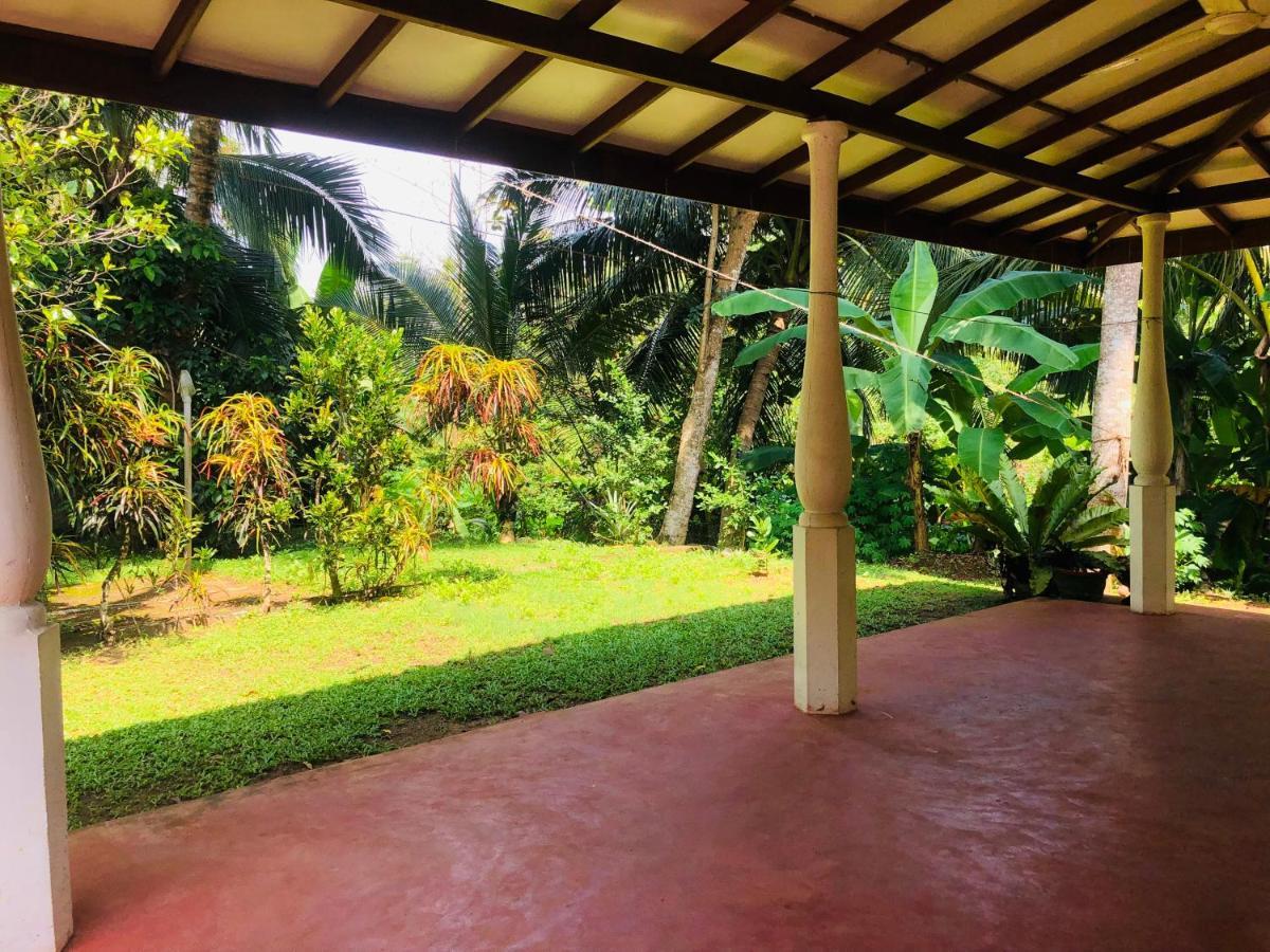 Jungle View Guesthouse Unawatuna Exterior foto